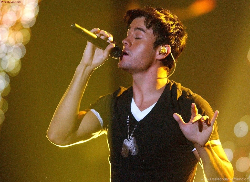 Beautiful Enrique Iglesias Singer Wide High Quality Wallpapers ...