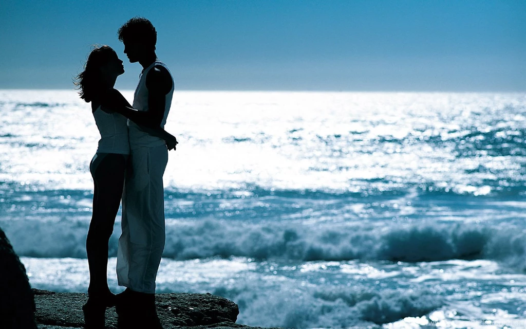 Romantic Love Couple HD Wallpapers