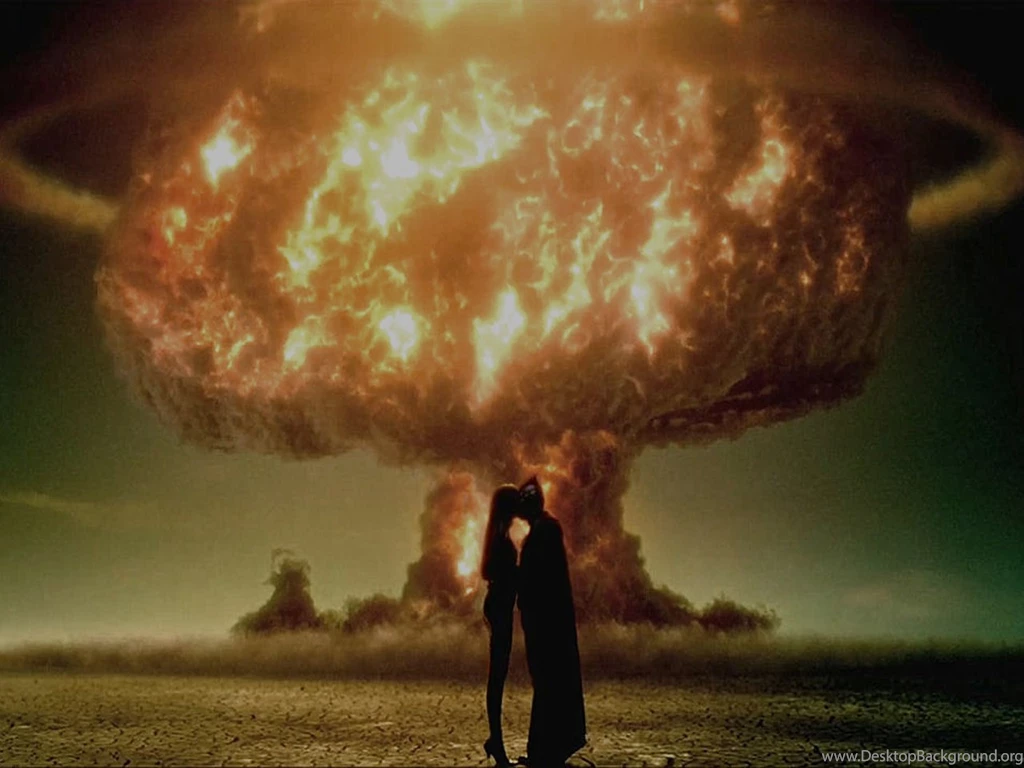 Download Watchmen Nuclear Wallpapers 1280x960