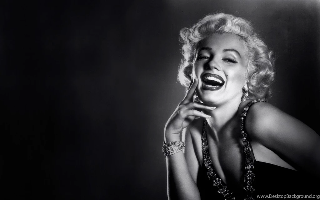Marilyn Monroe Wallpapers