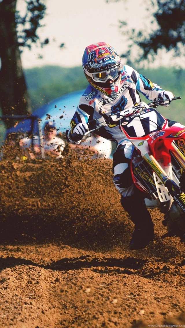 Dirt_bike_championship.jpg