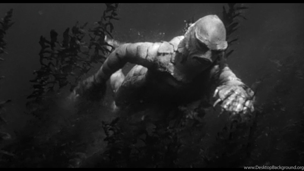 DVD Talk > Reviews > Universal Classic Monsters: The Essential ...