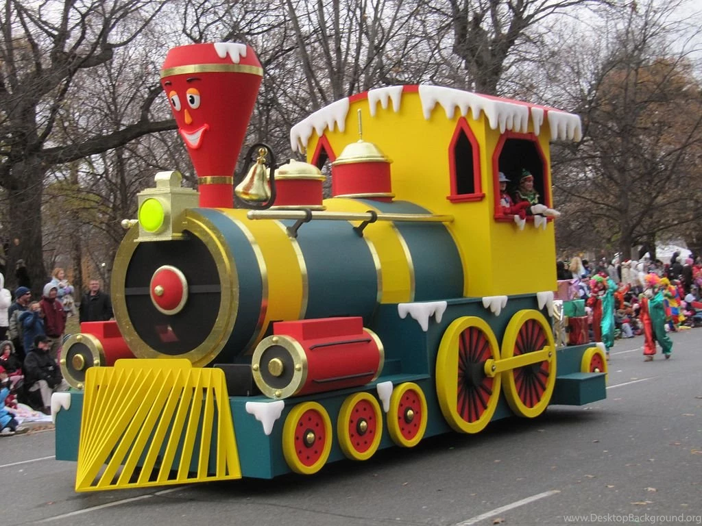 File:All Aboard The Christmas Train.jpg   Wikimedia Commons
