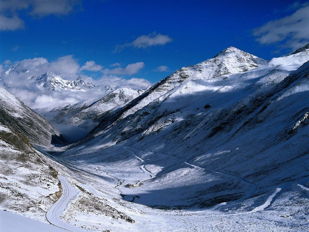 Scenic Winter HD Desktop Backgrounds Wallpapers 5847 Amazing ...
