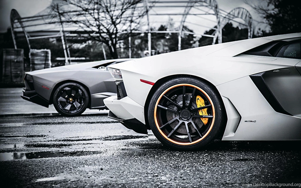 Cars Wallpapers Set 1