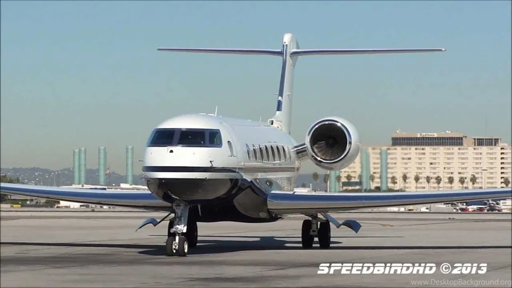 Steve Wynn's Private Gulfstream G650 [N711SW] Landing And Taxi To ...