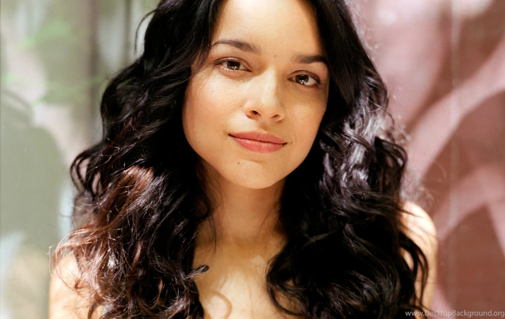 8 Norah Jones HD Wallpapers
