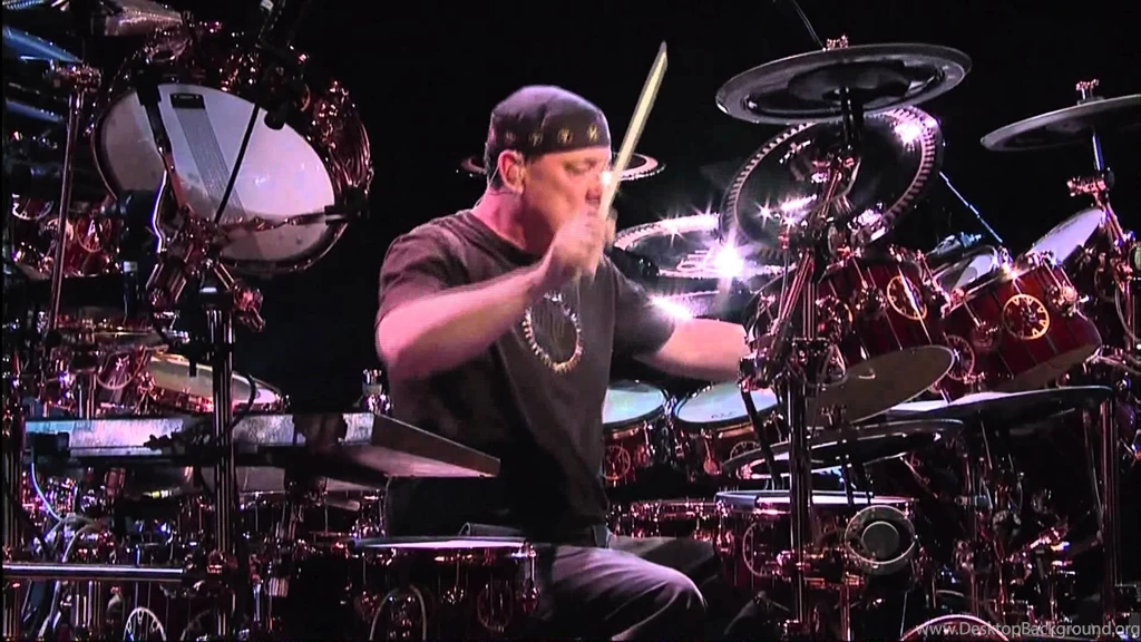 Neil Peart Drum Solo (1080p HD) David Letterman Jun 09 '11 YouTube