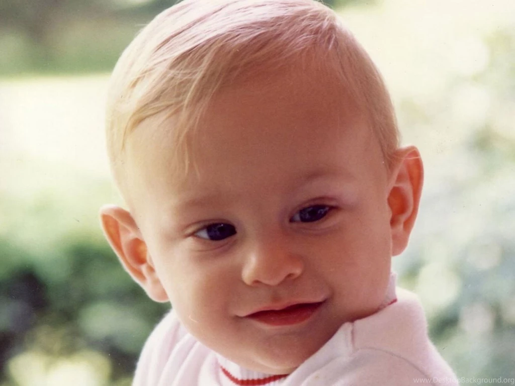 Wallpapers Cute Baby   All Wallpapers New