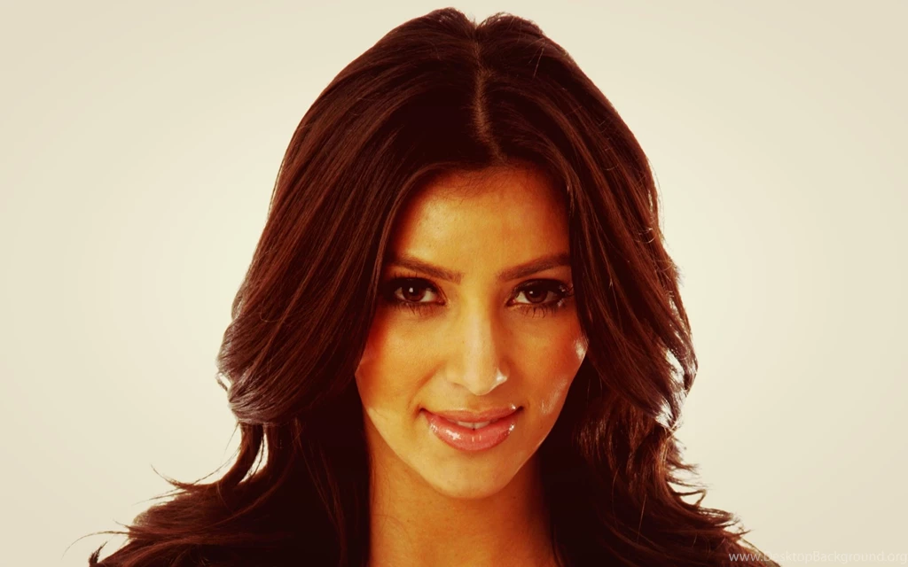 Kim Kardashian Beautiful HD Photos