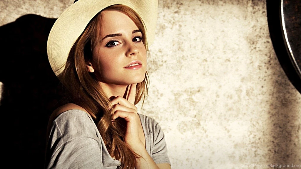 Emma Watson Wallpapers Free : Celebrities Wallpapers   Rakaruan.com