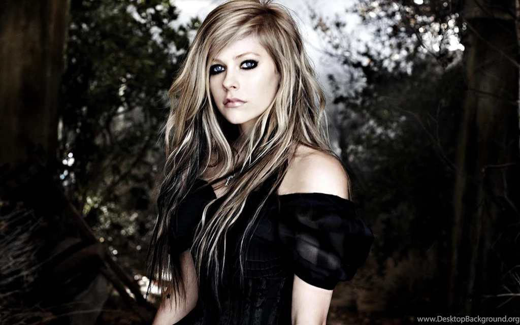 Avril Lavigne Live HD (4) >> HD Wallpaper, Get It Now!