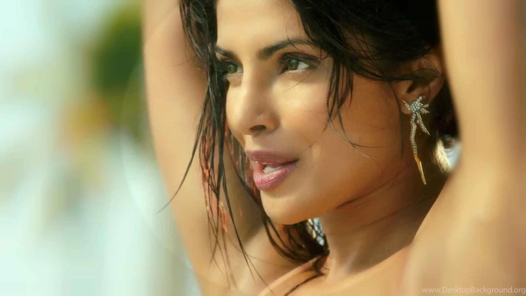 Priyanka Chopra Latest Wallpapers