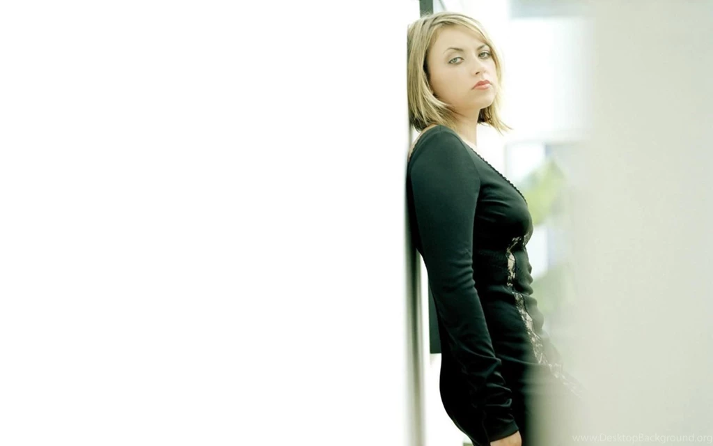 Charlotte Church 2014 Photoshoot Hd Wallpapers HDWallpapersin.com ...