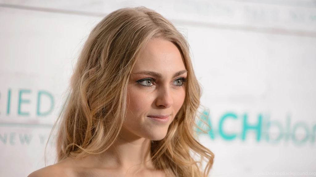 Download Wallpapers 3840x2160 Annasophia Robb, Actress, Smile, Face ...