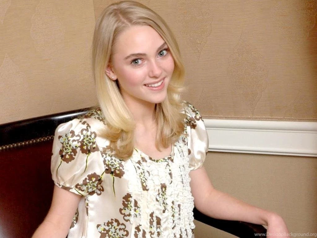 Hollywood Actress AnnaSophia Robb Images, Wallpapers, Photo ...