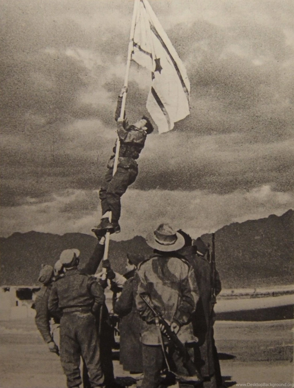 Idf Zahal Negev Brigade Raise Flag Eilat 1949 High Resolution