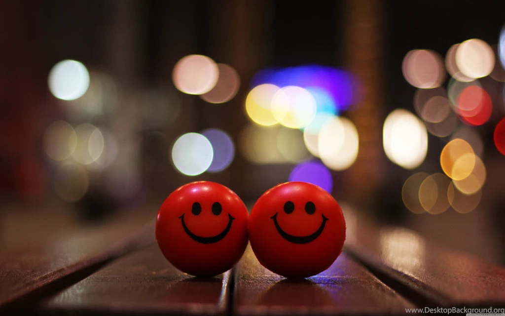 Happy Smiley HD Desktop Wallpapers : High Definition : Fullscreen ...