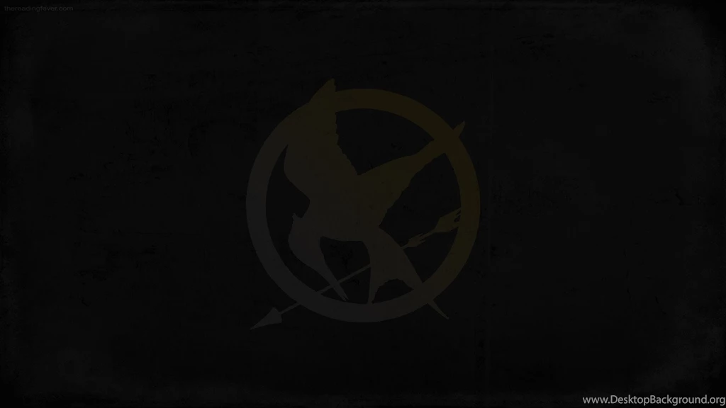 The Reading Fever: 2 More Hunger Games Wallpapers
