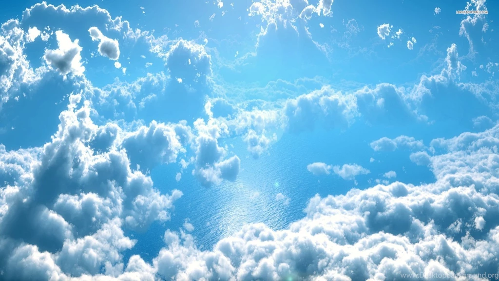 White Stairway To Heaven 1005x628px