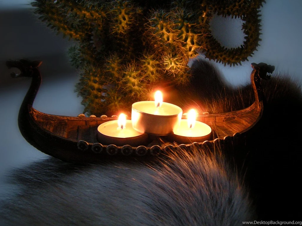 Yule Wallpapers