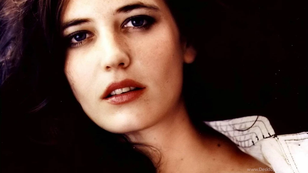 Eva Green Beautiful Face Sweety Lips Actress HD Wallpapers ...