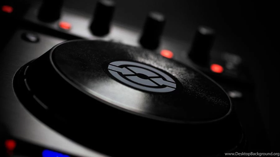 Fondo De Pantalla – Traktor Kontrol S4