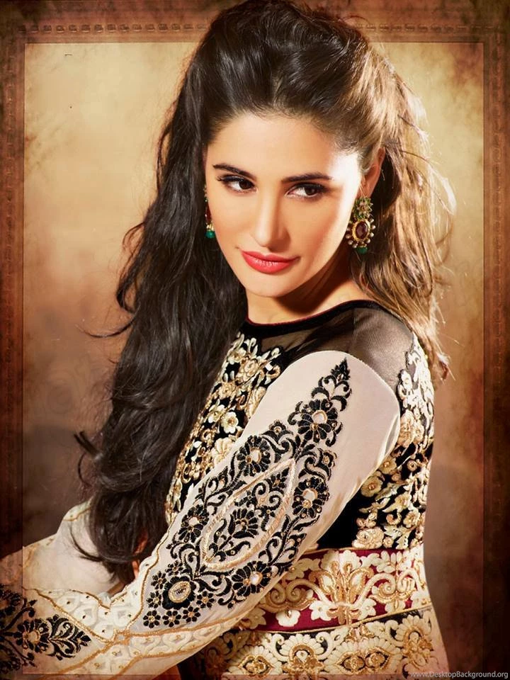 Nargis Fakhri Hairstyles Designs