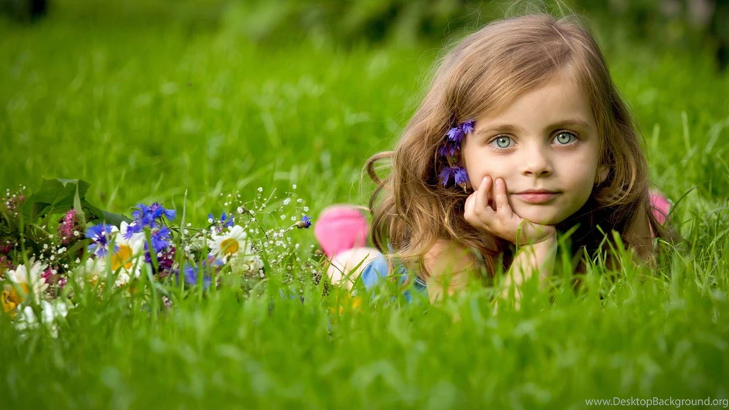 Cute Little Girl HD Wallpapers StylishHDWallpapers
