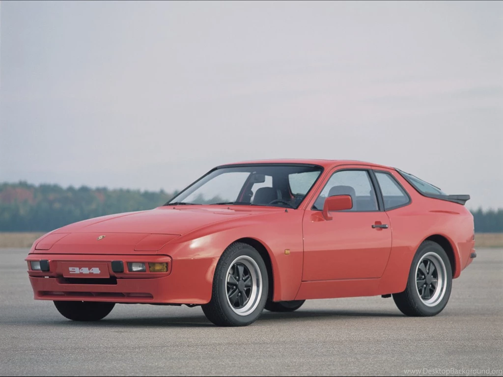 Porsche 944 Period Photos   1982 2   1280x960   Wallpapers