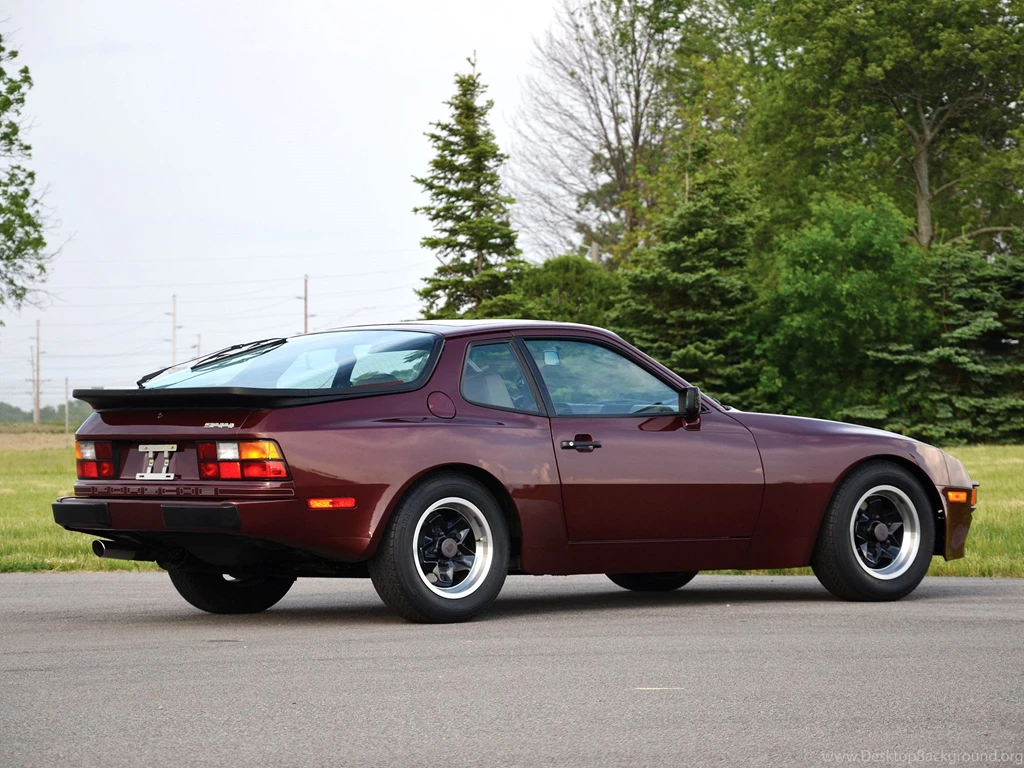 1982 Porsche 944 Wallpapers