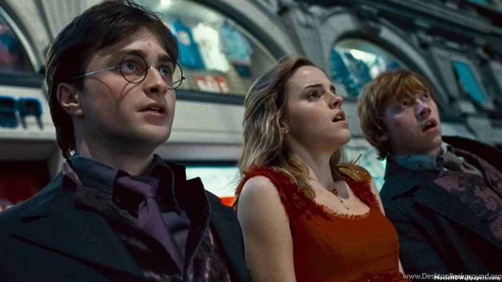 Harry Potter And The Deathly Hallows Part 1 (2010)