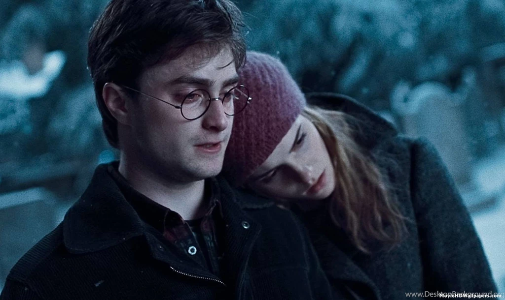 Harry Potter And The Deathly Hallows Part 1 Harry And Hermione ...