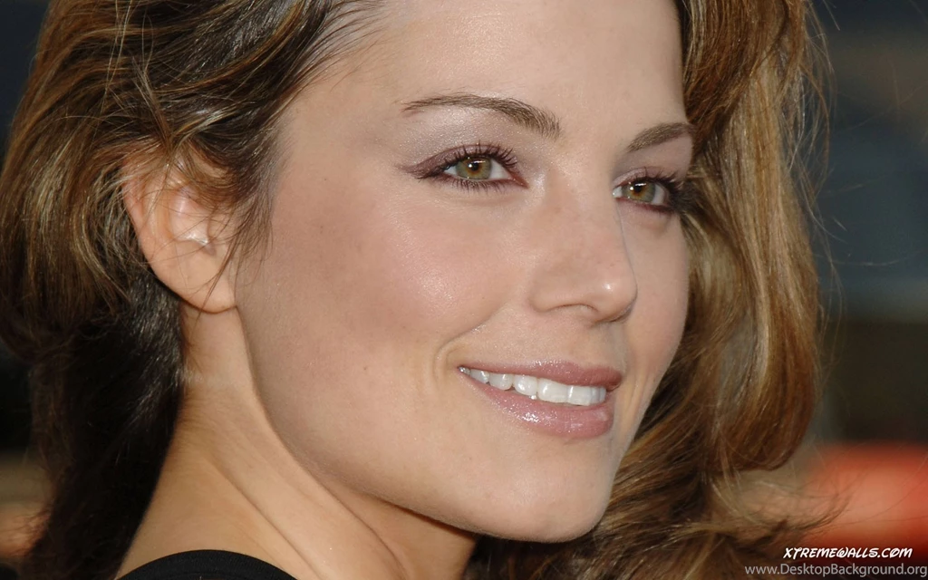 Erica Durance Related Keywords & Suggestions Erica Durance Long ...