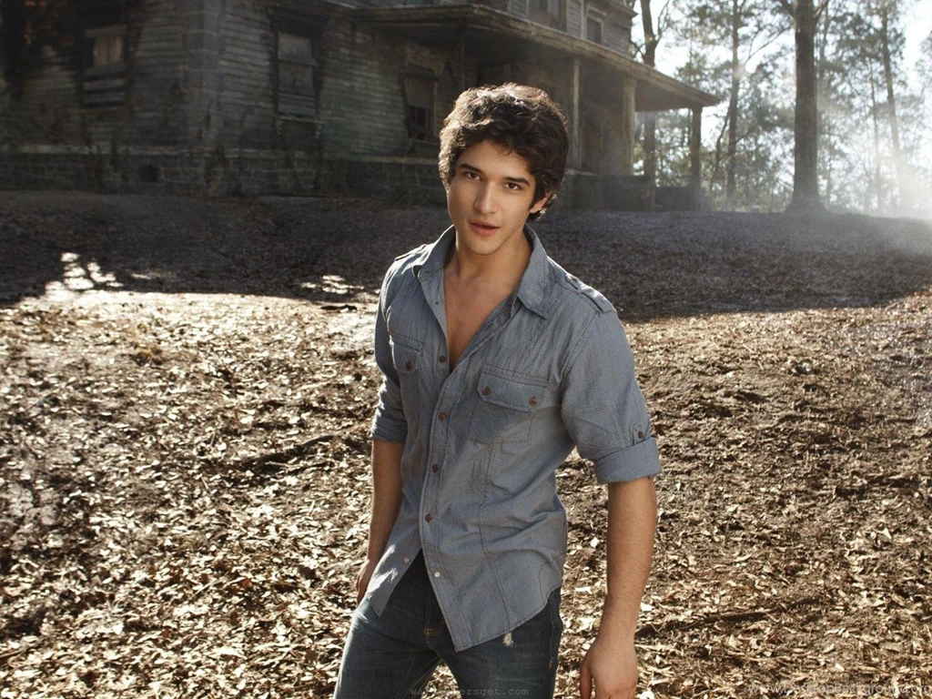 Tyler Posey HD Wallpapers And Photos Download
