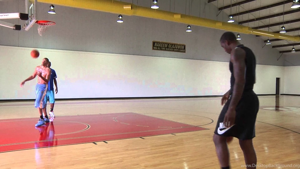 Great Hakeem Olajuwon Instructional Video With Amar'e Stoudemire ...