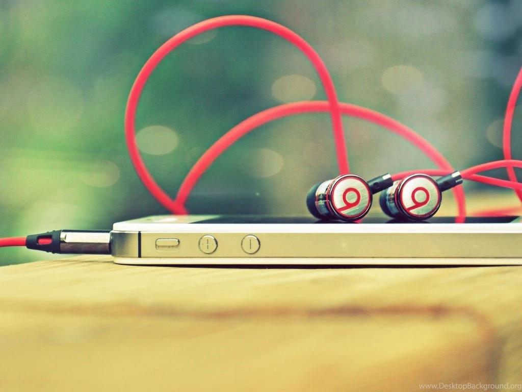 Iphone With Headphones Wallpapers