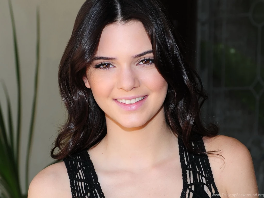 Perfect Kendall Jenner Wallpapers