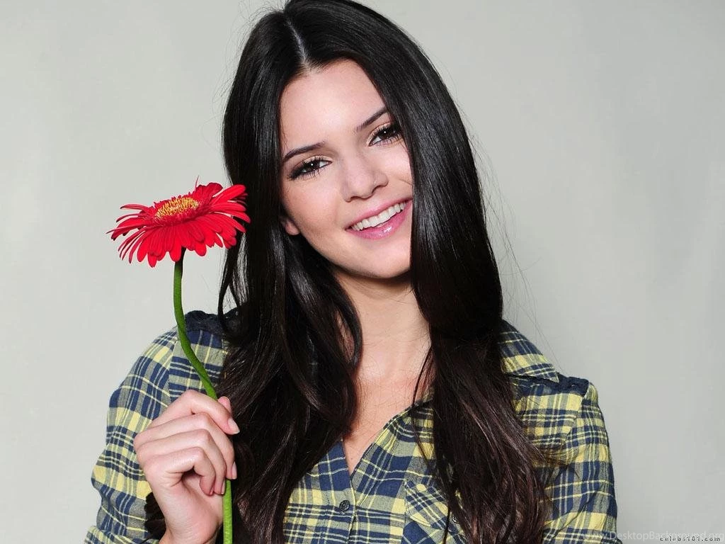 Kendall Jenner HQ Wallpapers