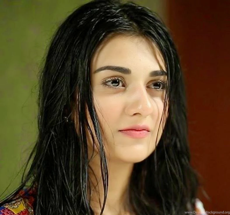 Free Stars Wallpaper: Sarah Khan HD Wallpapers