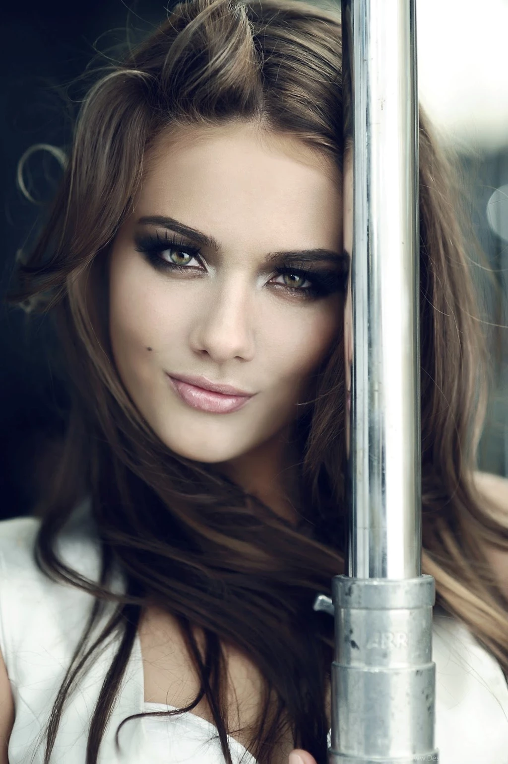 Julia Parshuta Russion Pop Singer HD Wallpapers Download