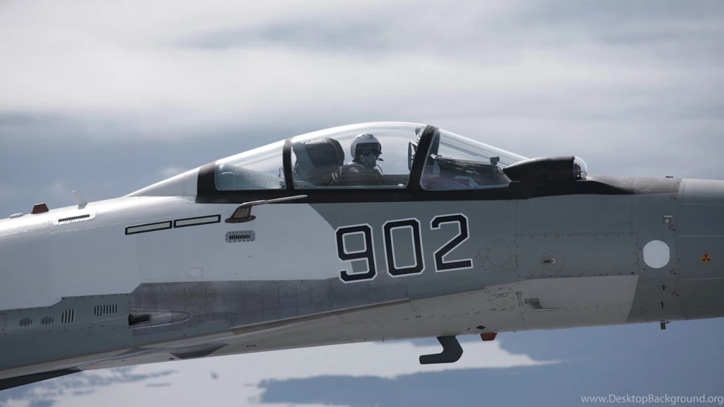 Download Su 27 Flanker Wallpapers 240x320