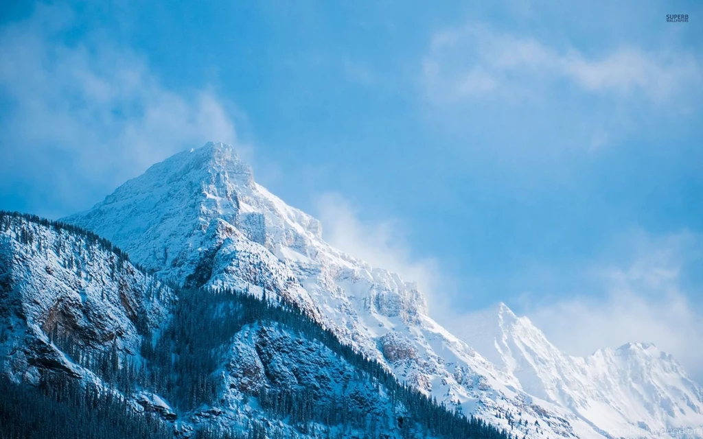 White & Blue Mountain Peaks Wallpapers