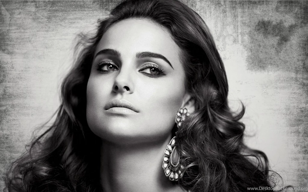 Hot HD Natalie Portman Wallpapers