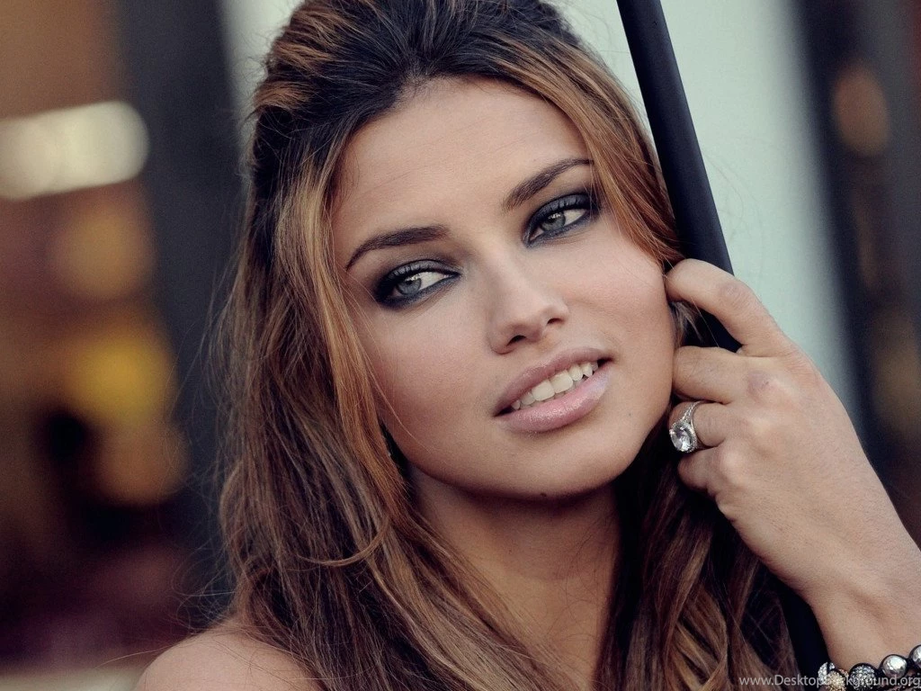 Adriana Lima HD Wallpapers