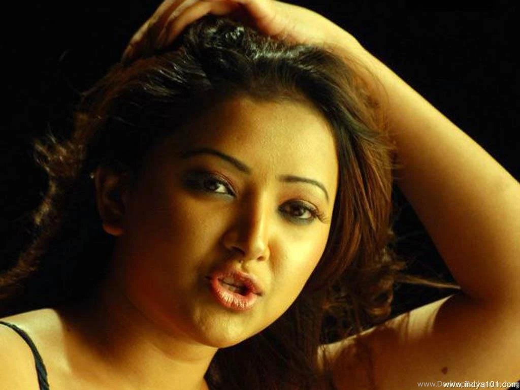 Shweta Prasad Wallpapers (1024x768) : Indya101.com