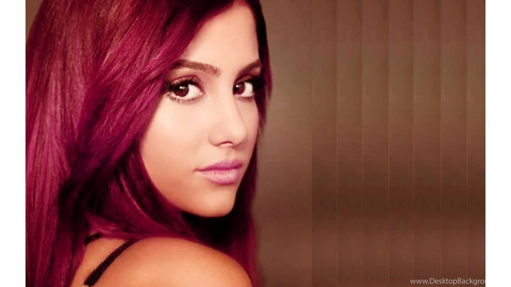 Popular 4K Ariana Grande Wallpapers