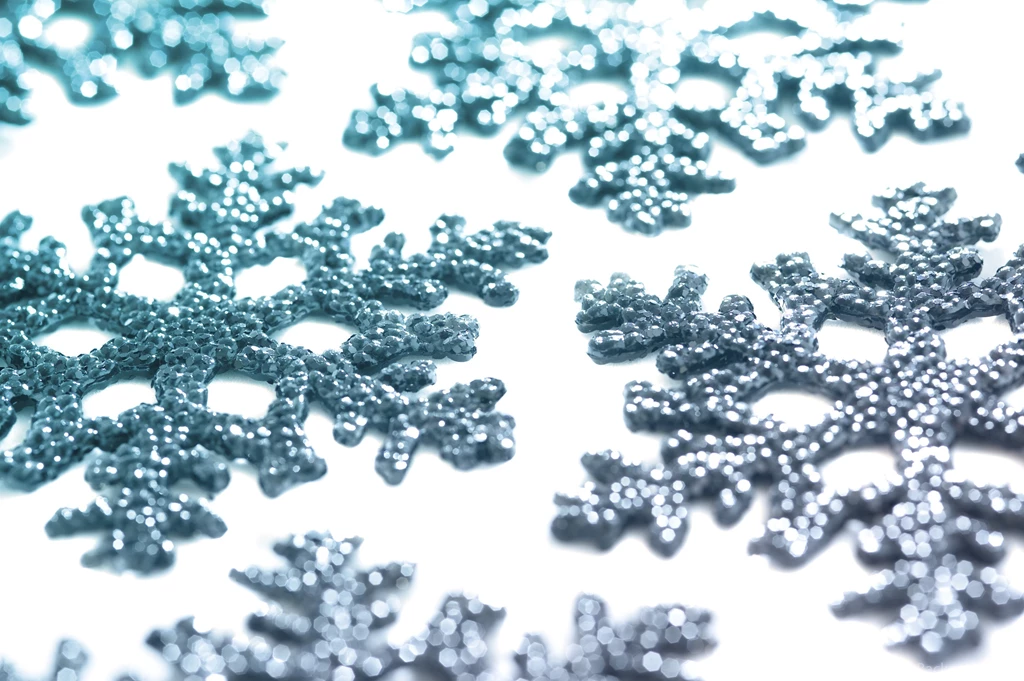 Christmas Snowflakes Clipart Images And Desktop Backgrounds ...
