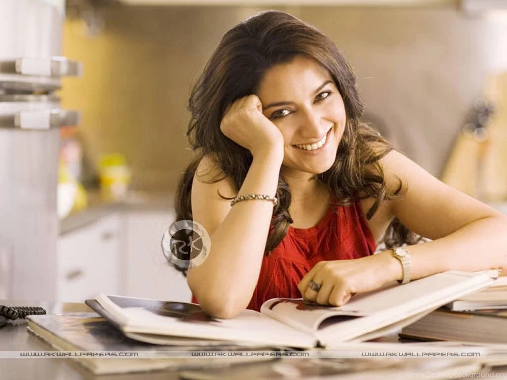 Tisca Chopra Wallpapers COC