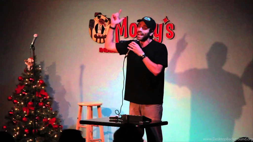 The Most Epic Heckler Smackdown EVER (Shut The Fuck Up Holly ...